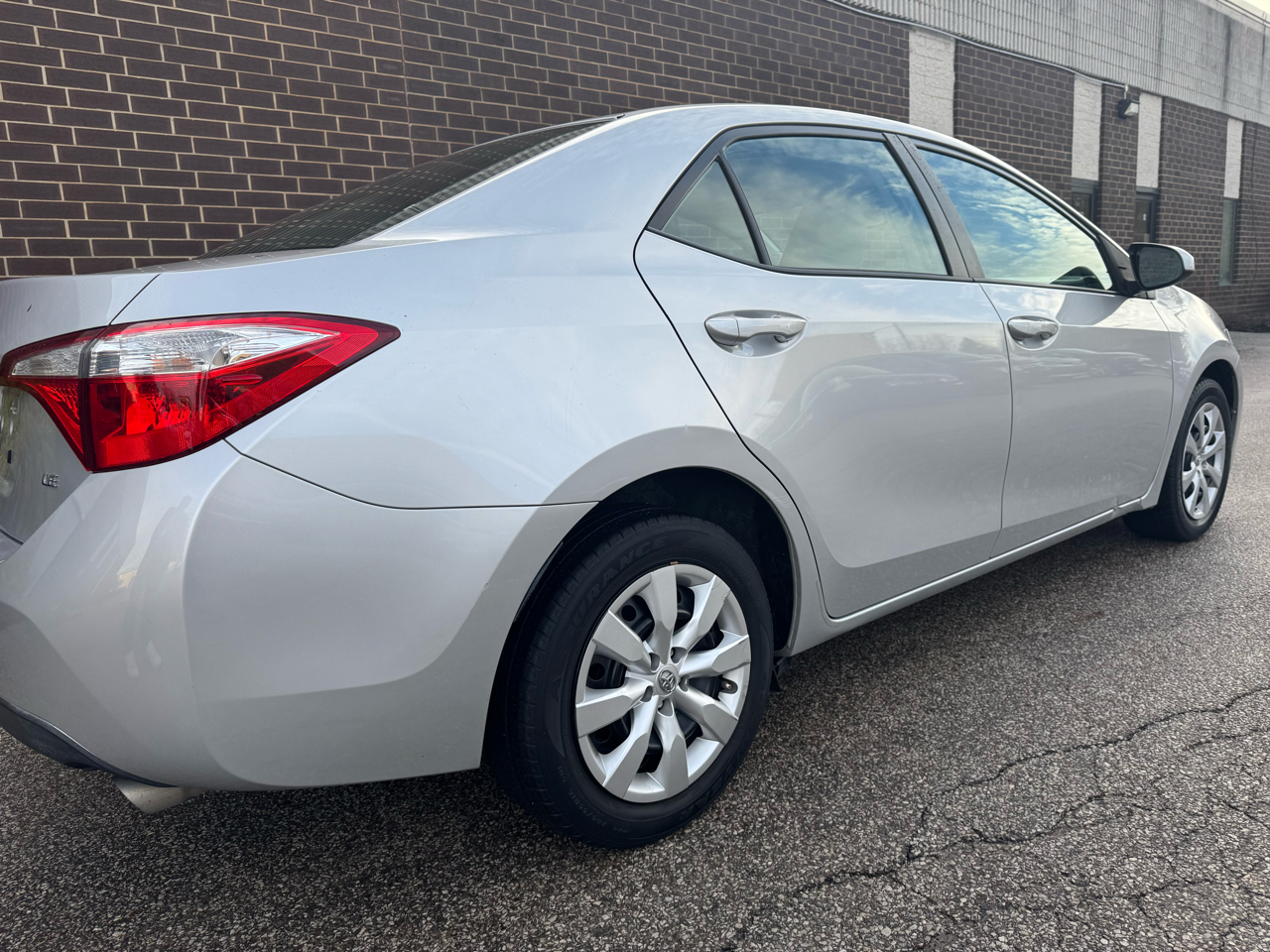 Toyota Corolla 4dr Sdn CVT LE Premium (Natl) 2015