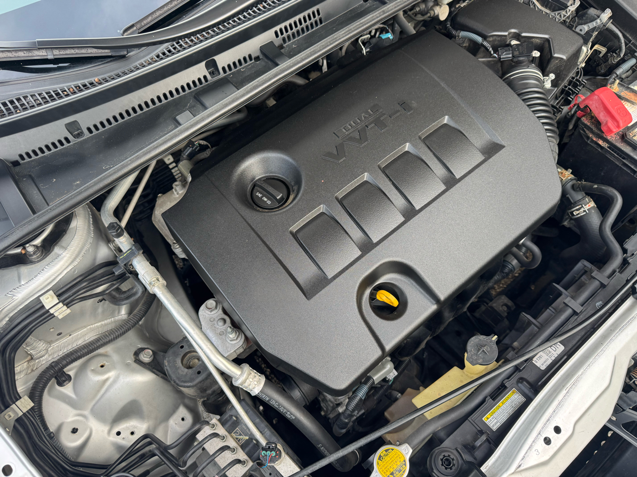 Toyota Corolla 4dr Sdn CVT LE Premium (Natl) 2015