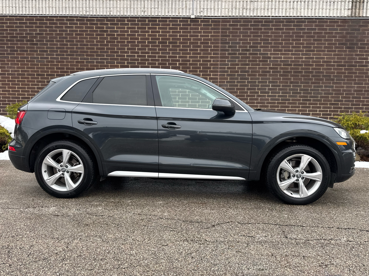 Audi Q5 Premium Plus 45 TFSI quattro 2020