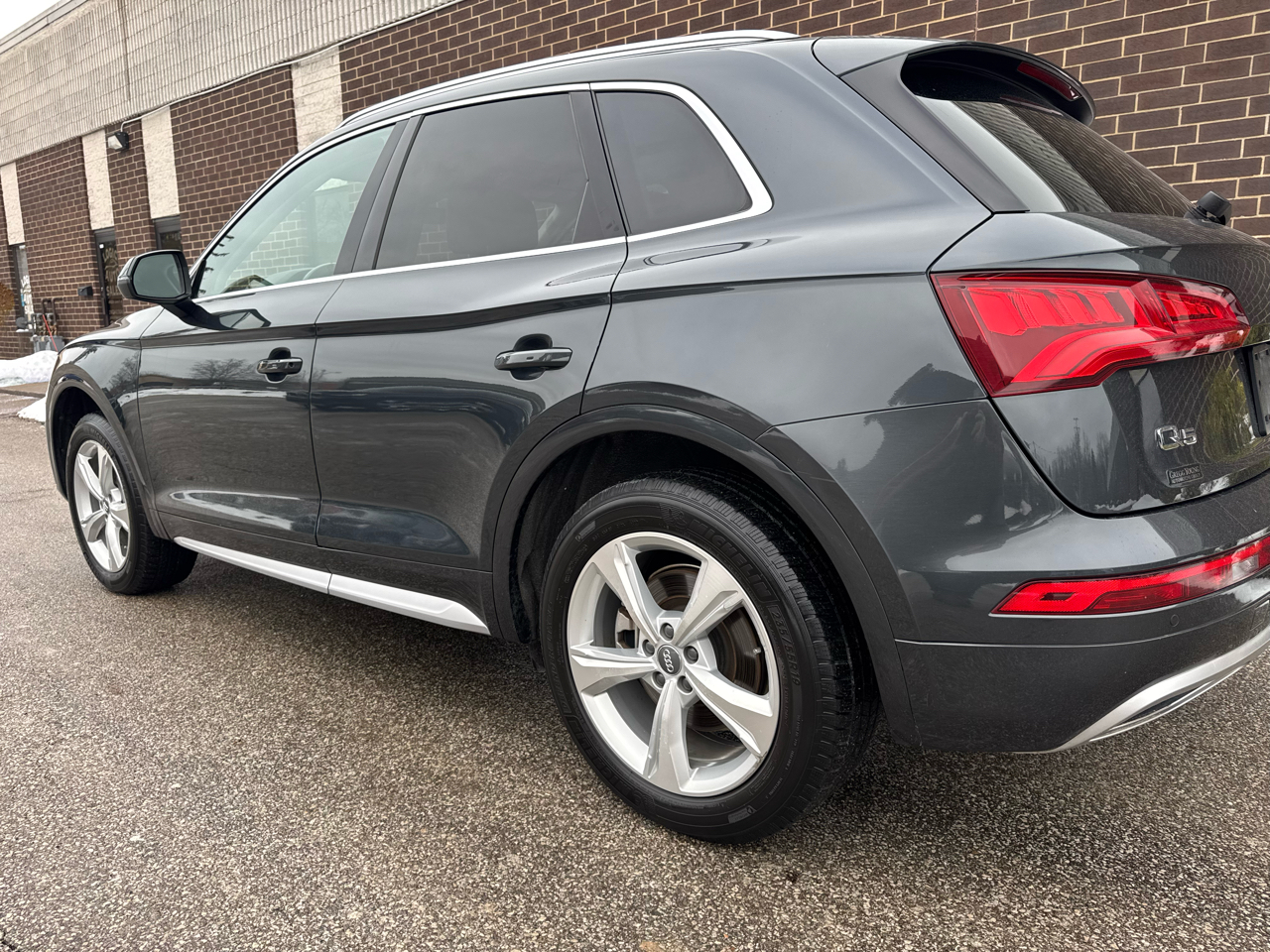 Audi Q5 Premium Plus 45 TFSI quattro 2020