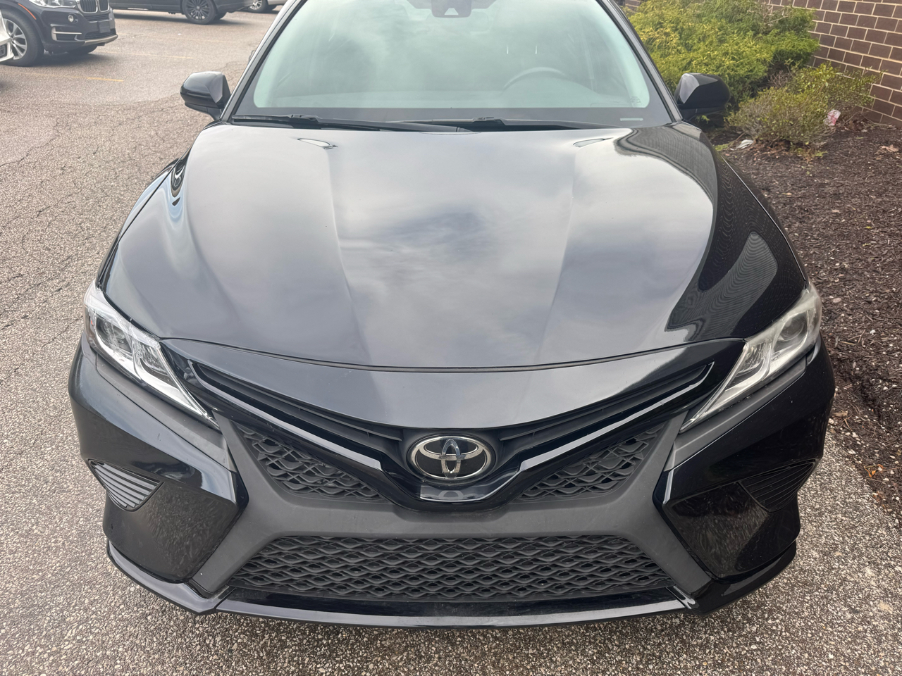 Toyota Camry SE Auto (Natl) 2020