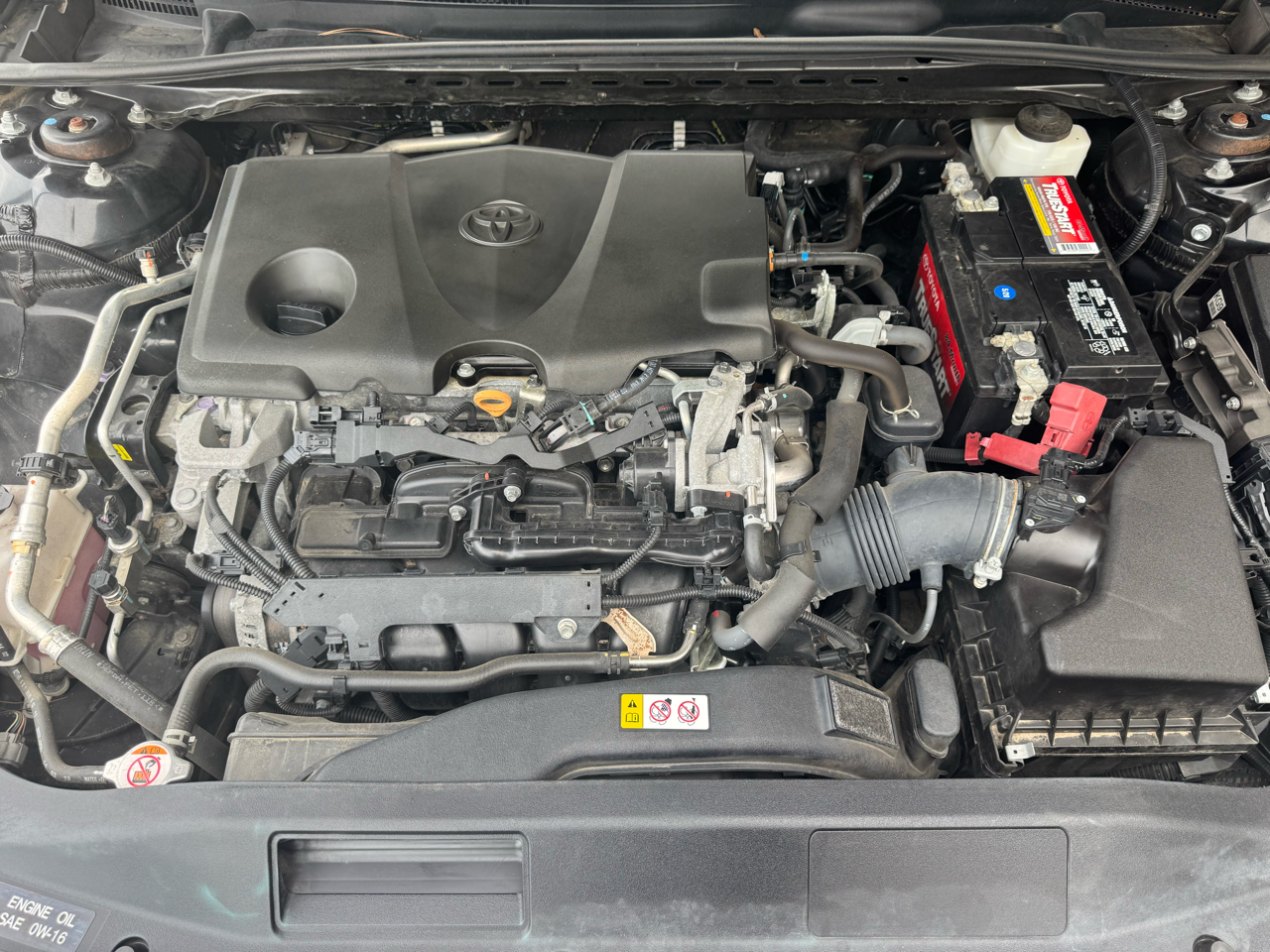 Toyota Camry SE Auto (Natl) 2020