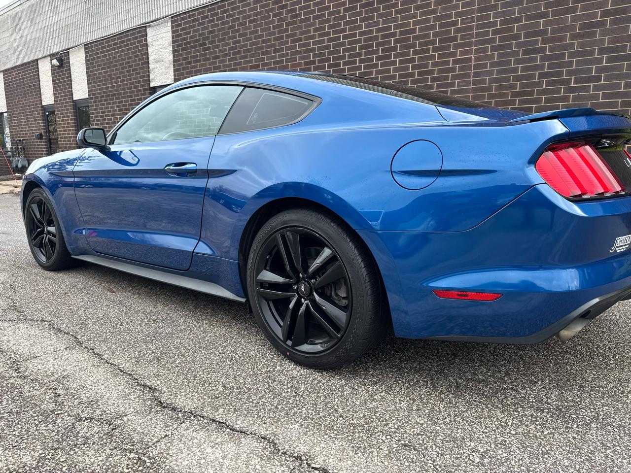 Ford Mustang EcoBoost Fastback 2017