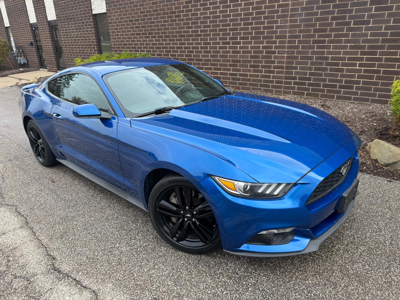 Ford Mustang EcoBoost Fastback 2017