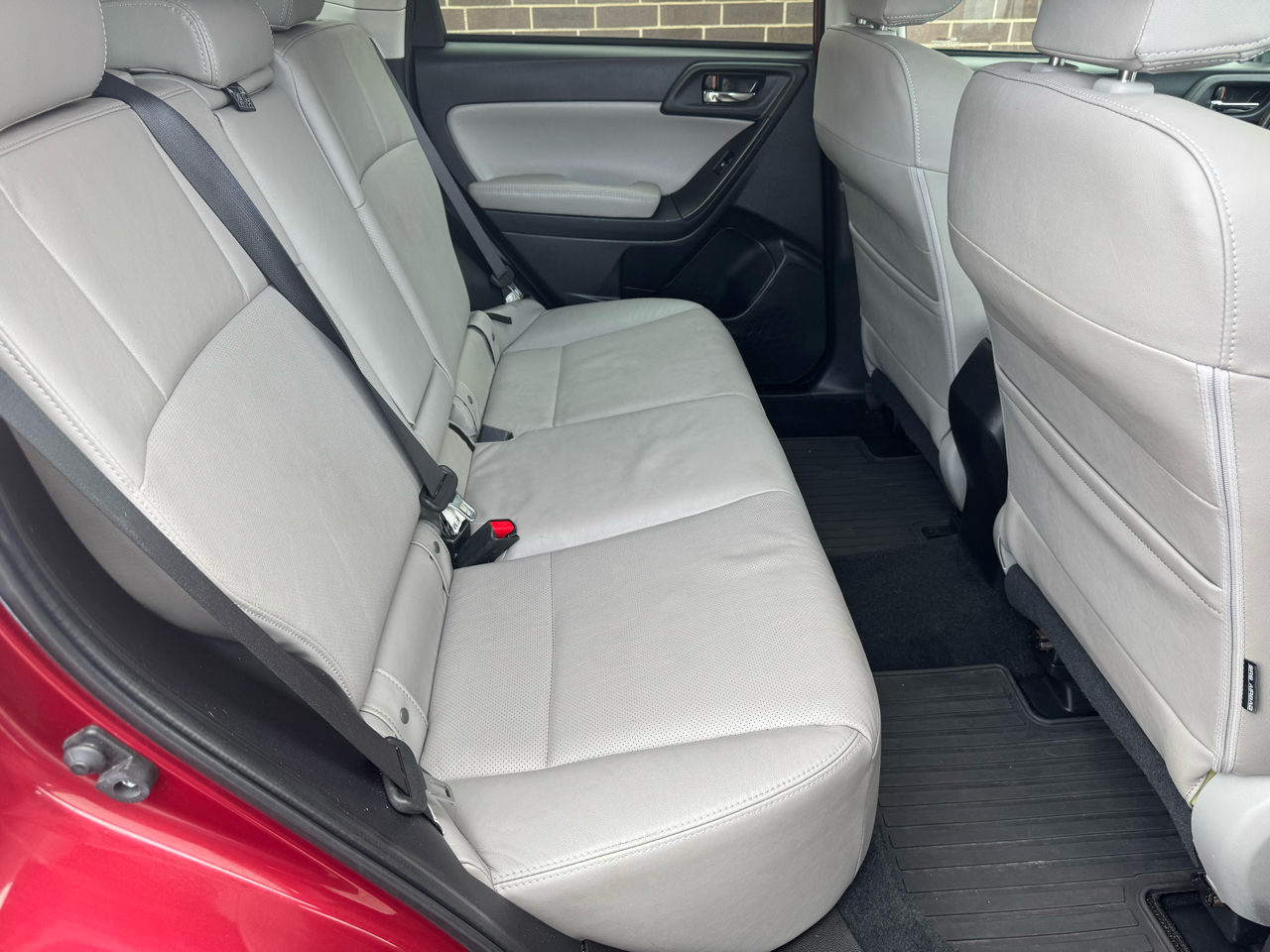 Subaru Forester 4dr Auto 2.5i Limited PZEV 2014