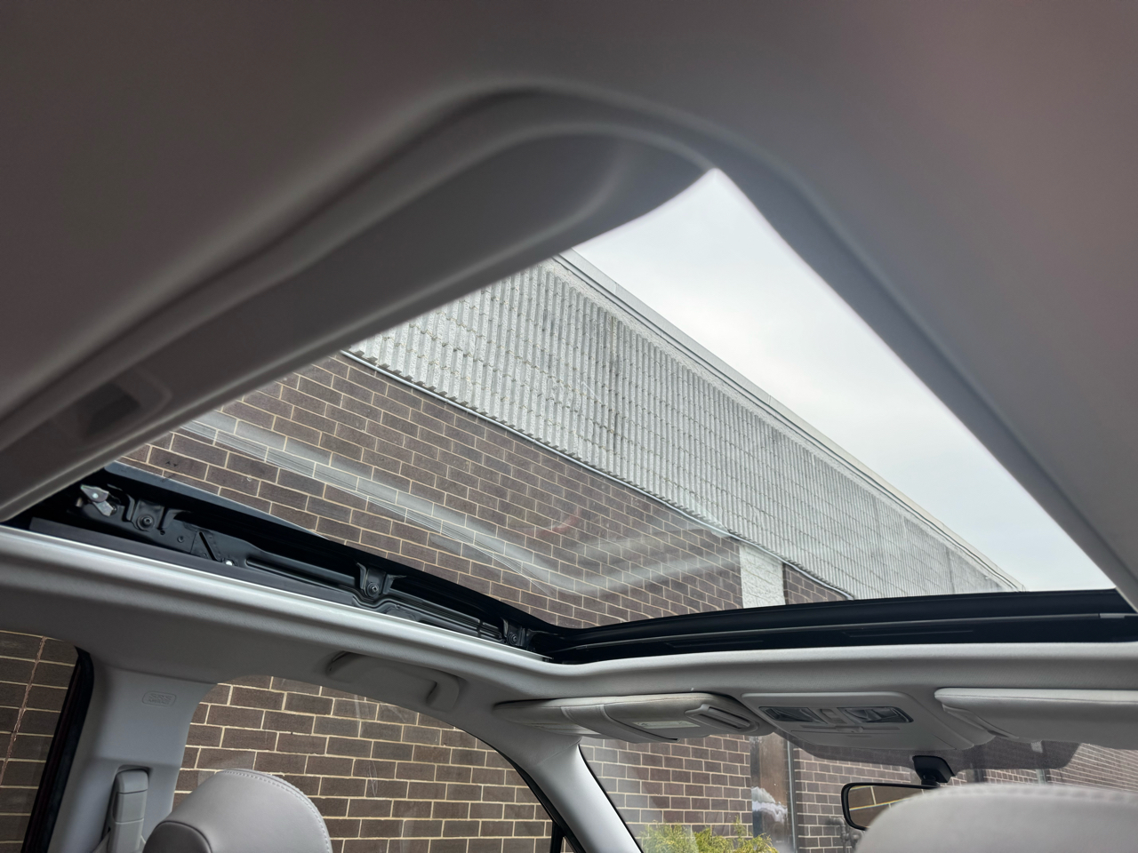 Subaru Forester 4dr Auto 2.5i Limited PZEV 2014