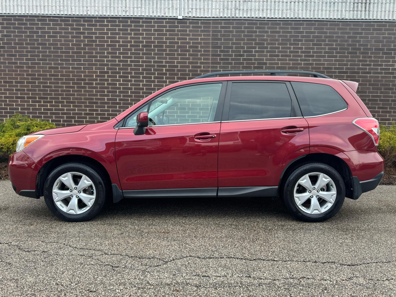 Subaru Forester 4dr Auto 2.5i Limited PZEV 2014