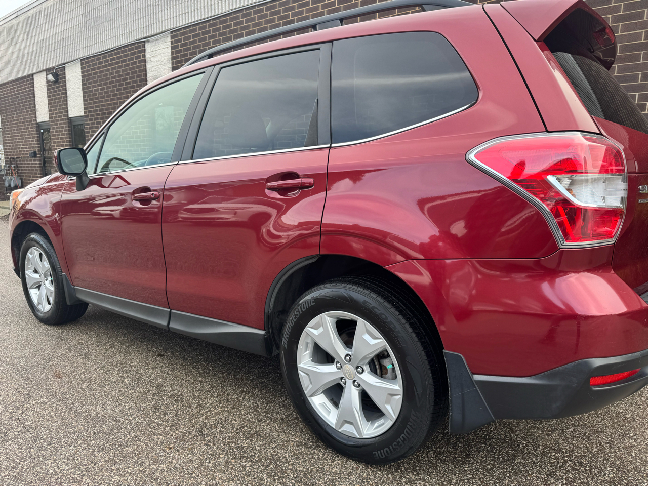 Subaru Forester 4dr Auto 2.5i Limited PZEV 2014