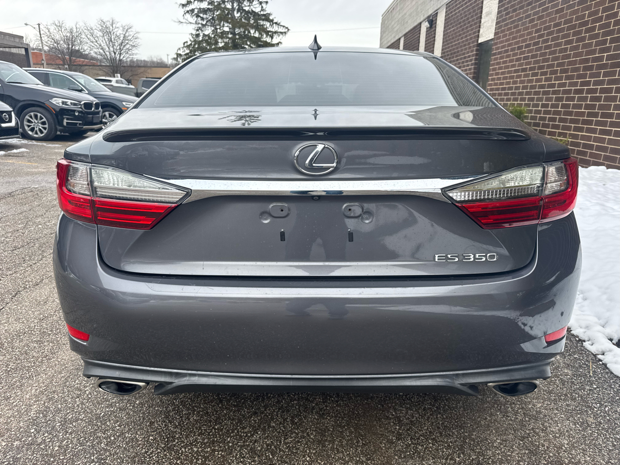 Lexus ES 350 4dr Sdn 2016