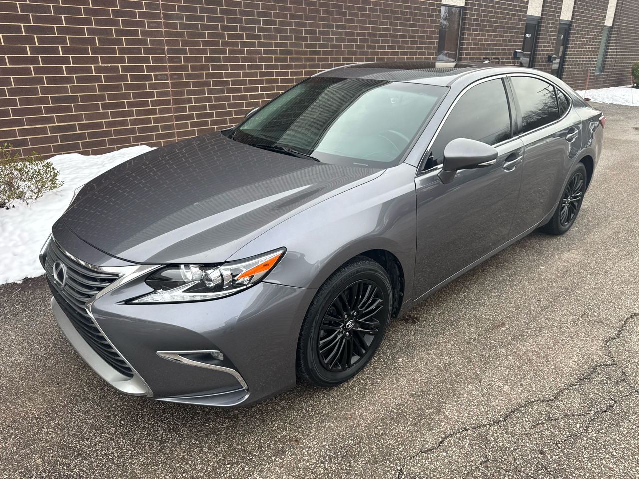 Lexus ES 350 4dr Sdn 2016