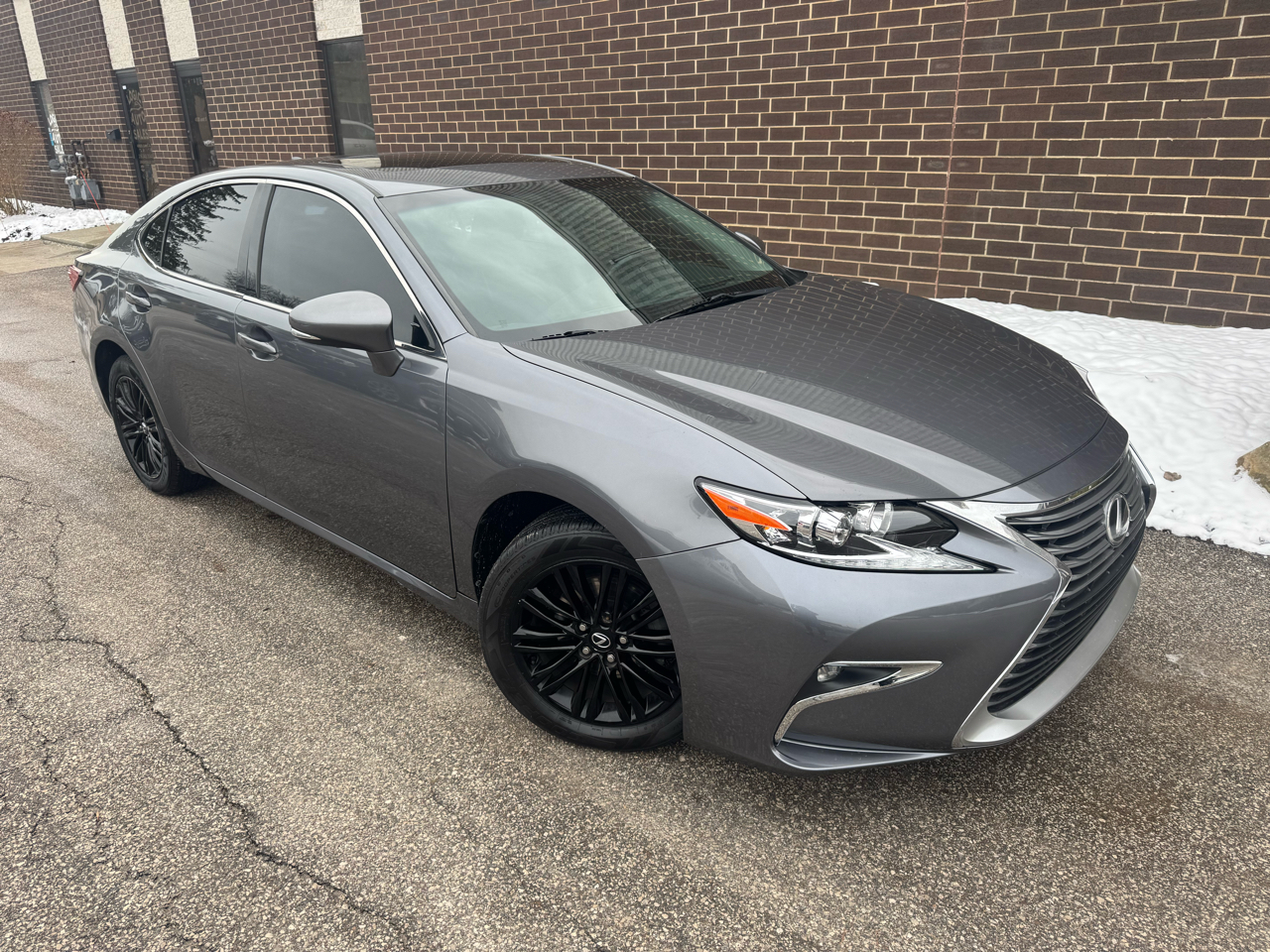 Lexus ES 350 4dr Sdn 2016