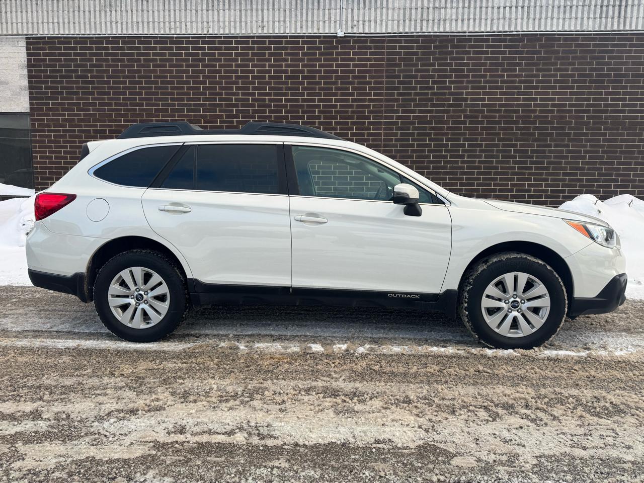Subaru Outback 2.5i Premium 2017