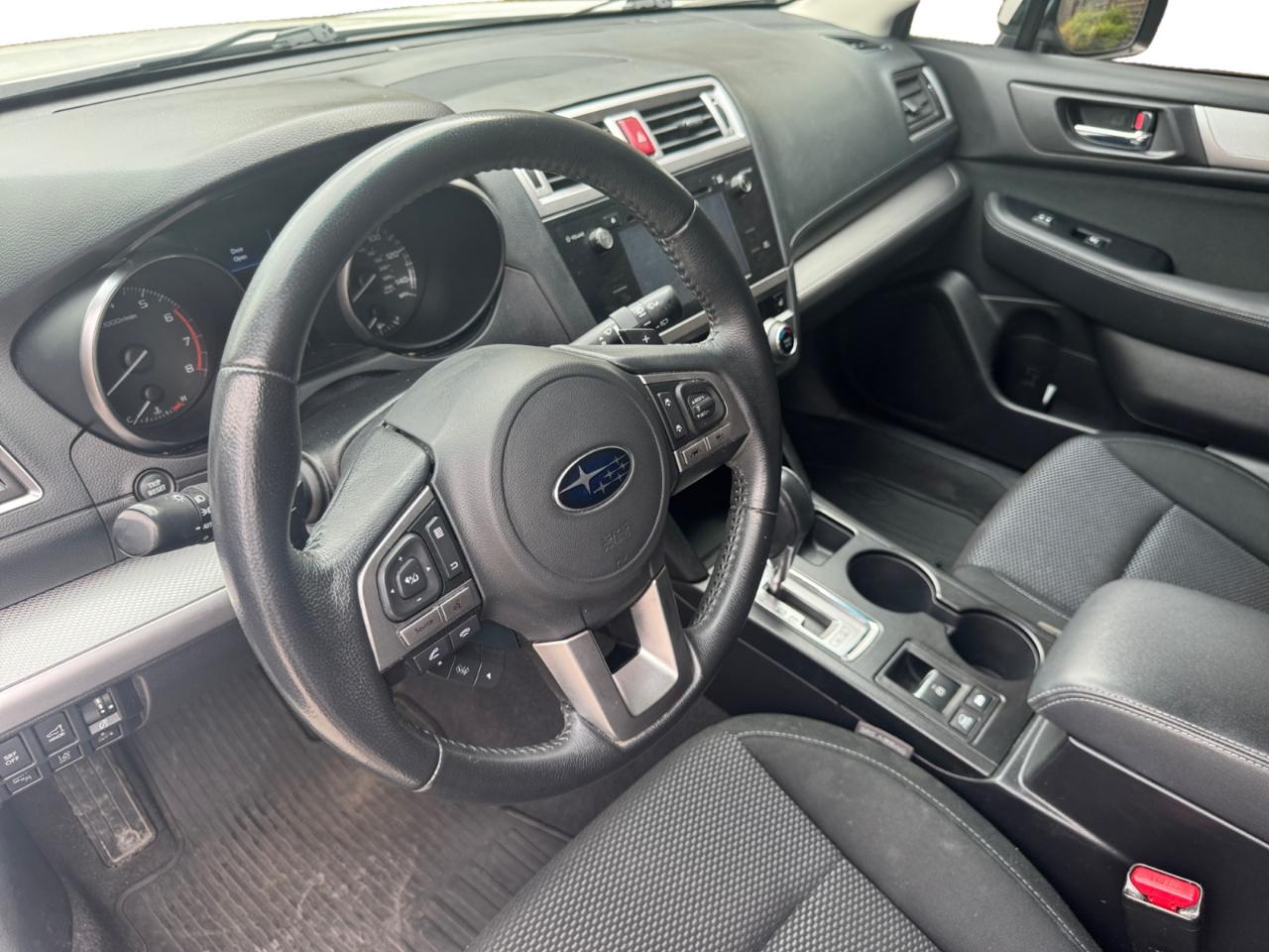 Subaru Outback 2.5i Premium 2017