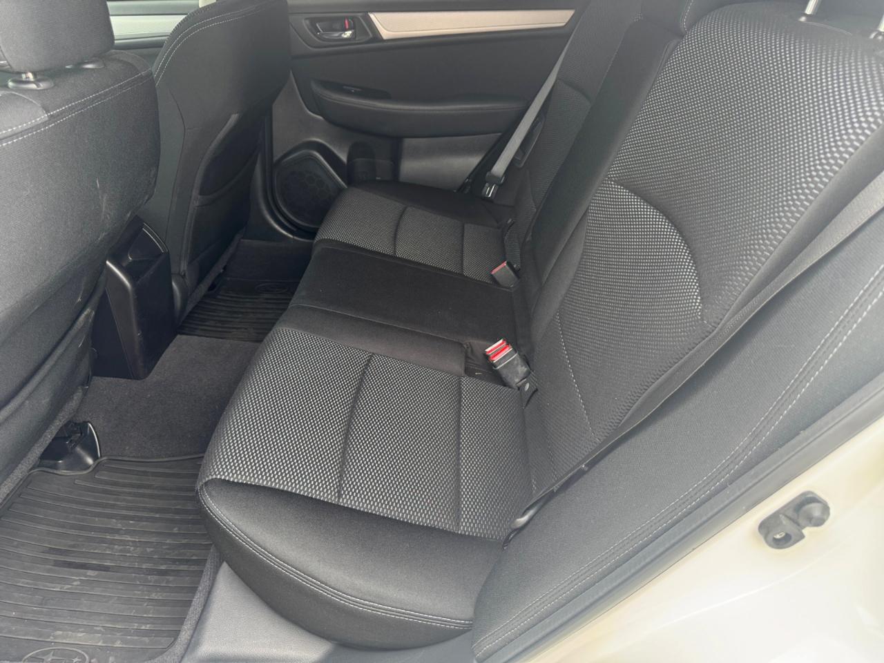 Subaru Outback 2.5i Premium 2017