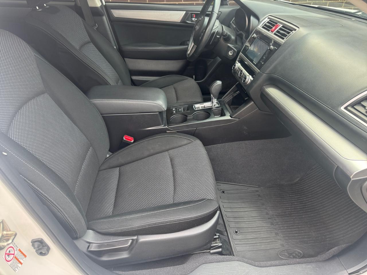 Subaru Outback 2.5i Premium 2017