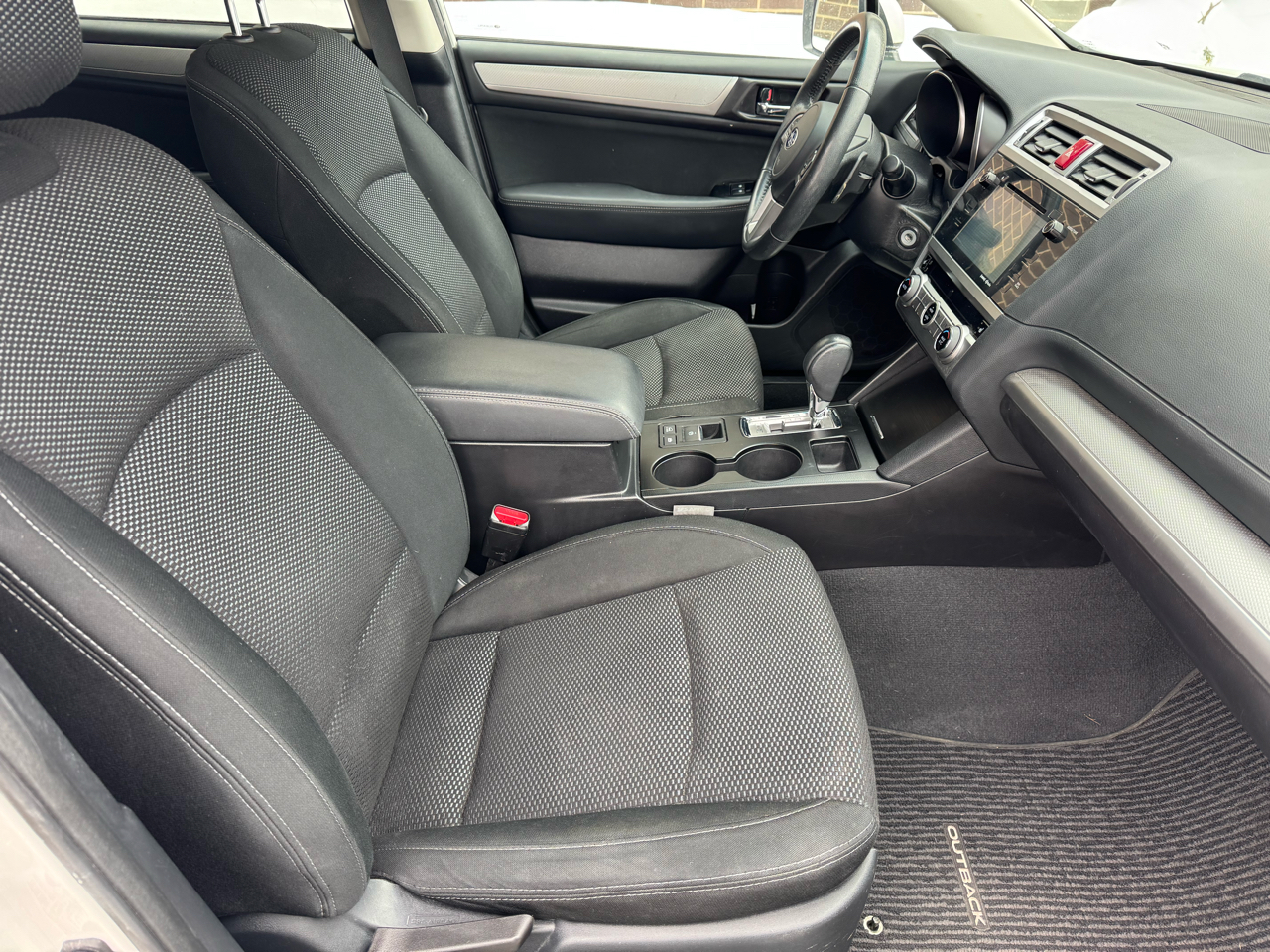 Subaru Outback 2.5i Premium 2017