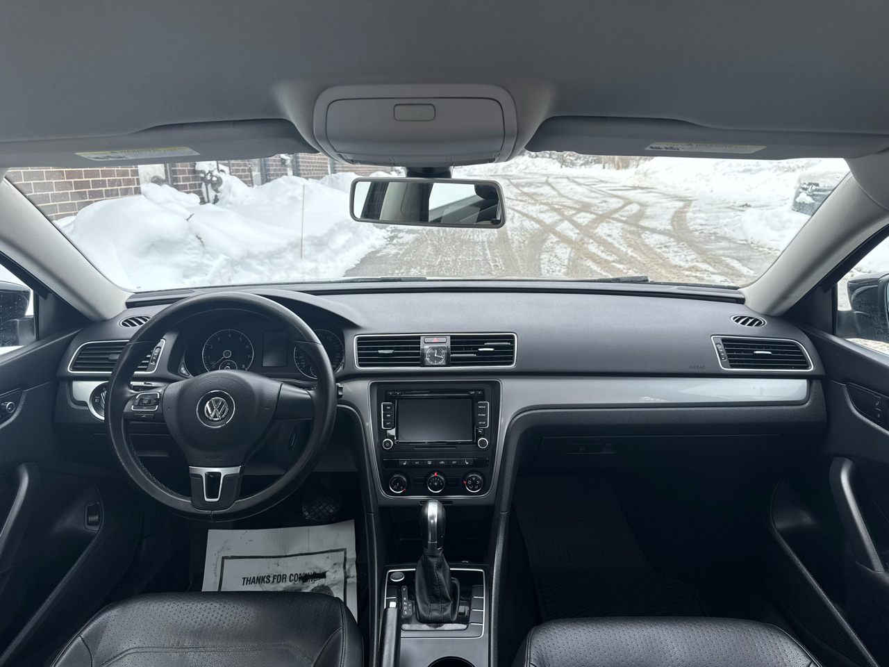 Volkswagen Passat 4dr Sdn 1.8T Auto Limited Edition PZEV 2015