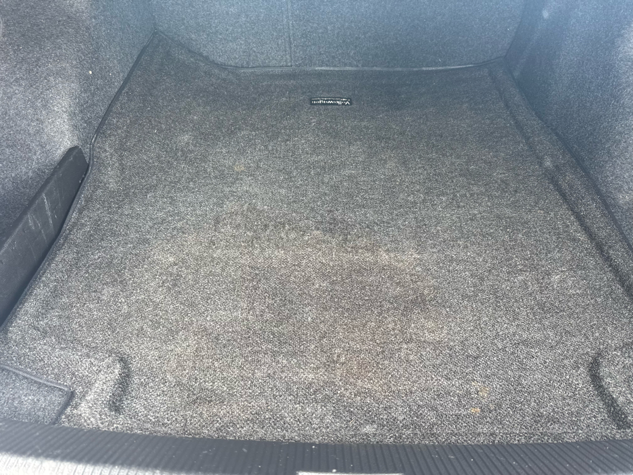 Volkswagen Passat 4dr Sdn 1.8T Auto Limited Edition PZEV 2015