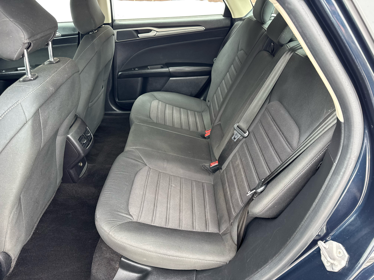 Ford Fusion Hybrid SE FWD 2020