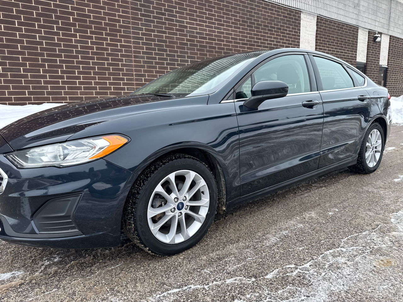 Ford Fusion Hybrid SE FWD 2020