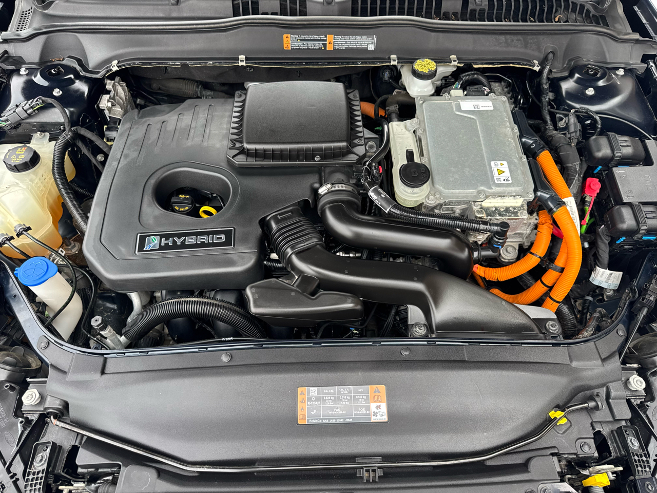 Ford Fusion Hybrid SE FWD 2020