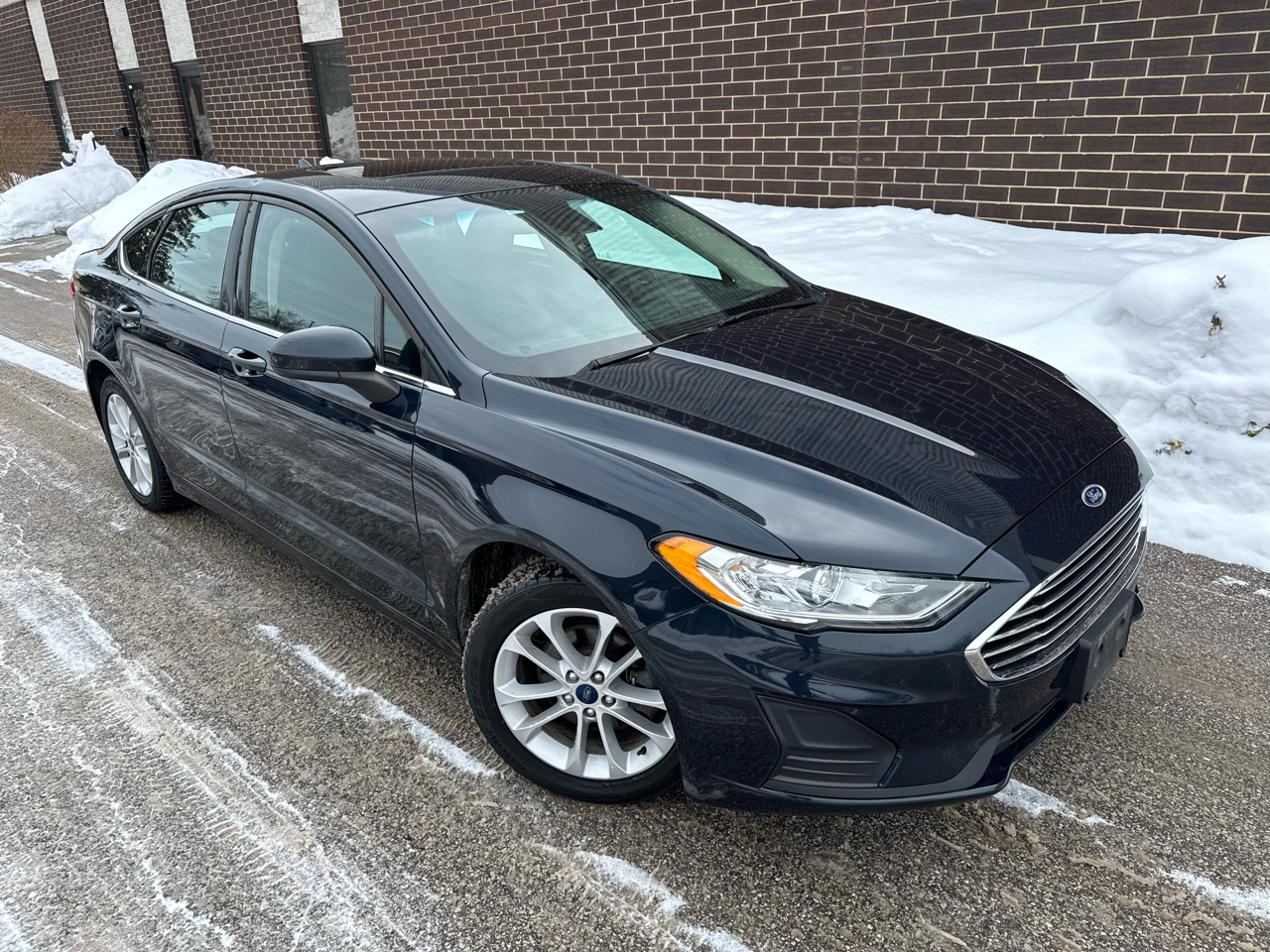 Ford Fusion Hybrid SE FWD 2020