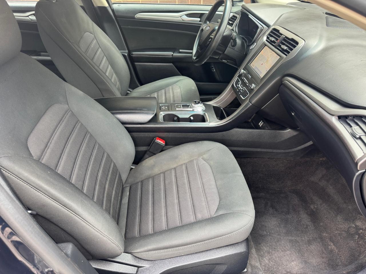 Ford Fusion Hybrid SE FWD 2020