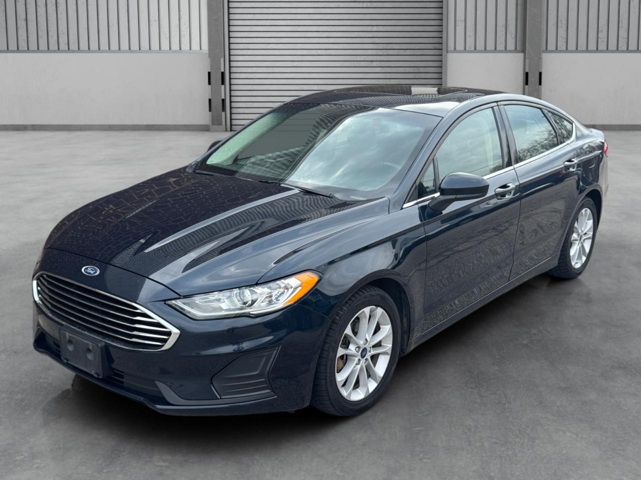 Ford Fusion Hybrid SE FWD 2020