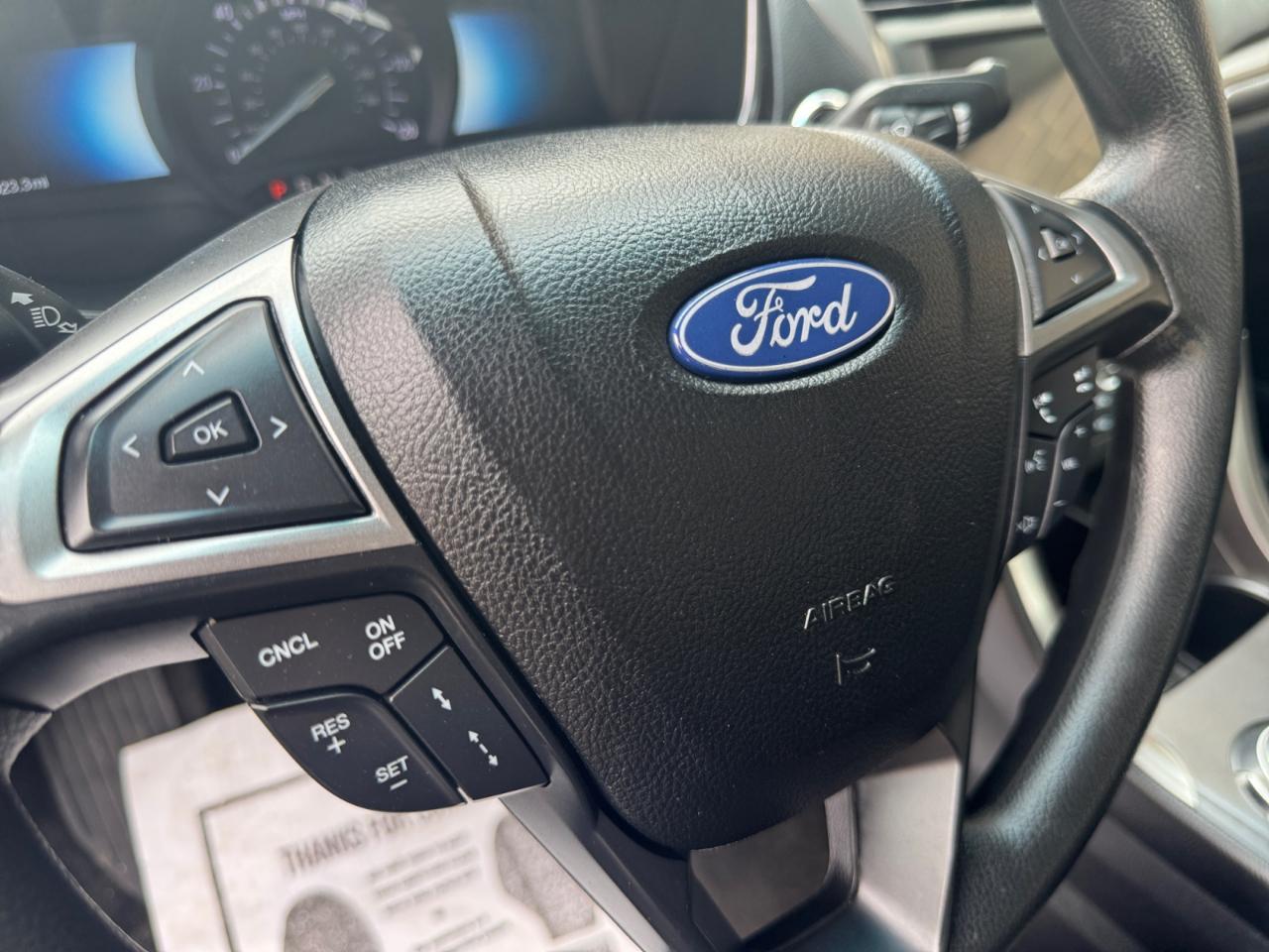 Ford Fusion Hybrid SE FWD 2020