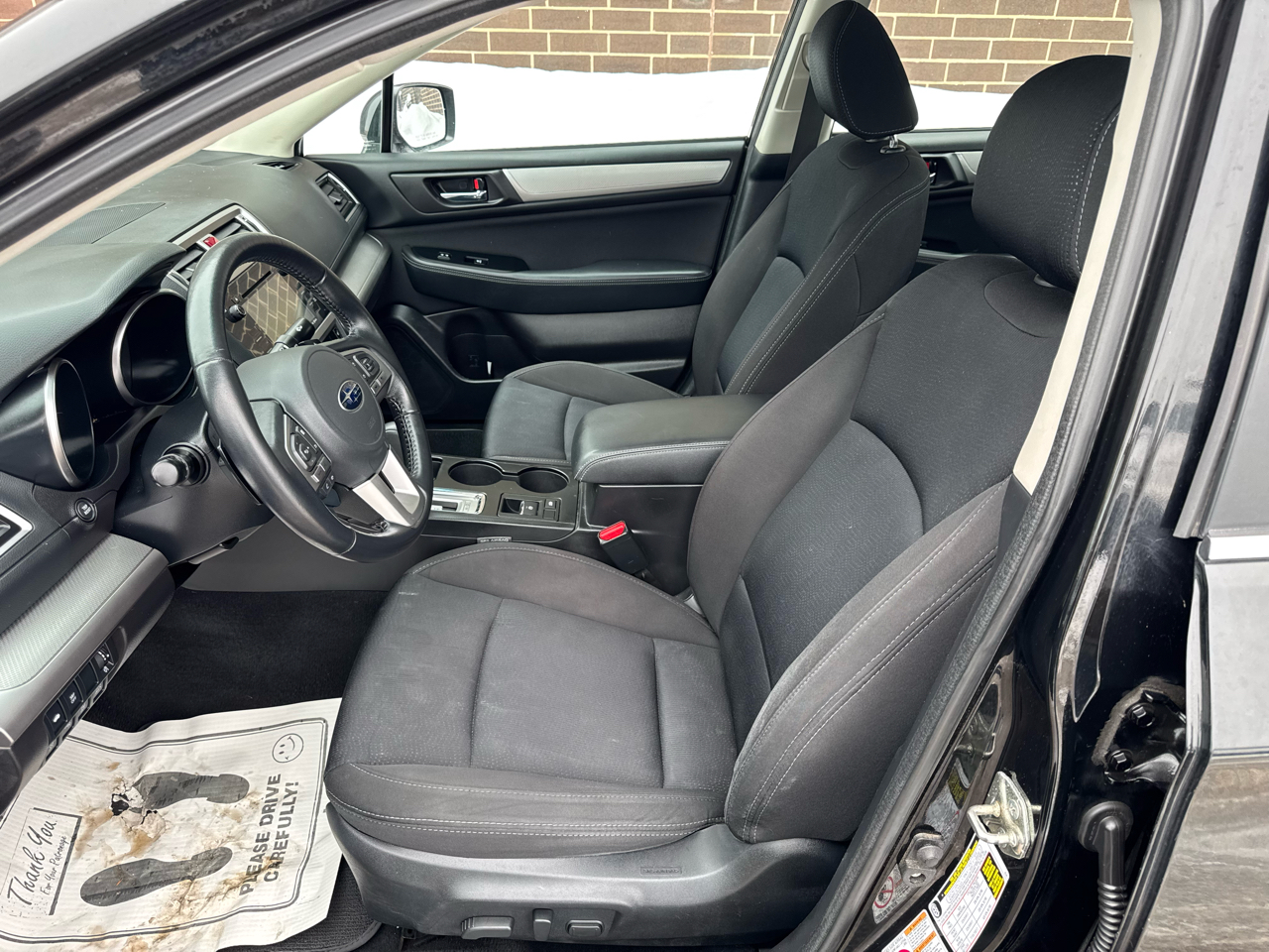 Subaru Legacy 4dr Sdn 2.5i Premium PZEV 2016