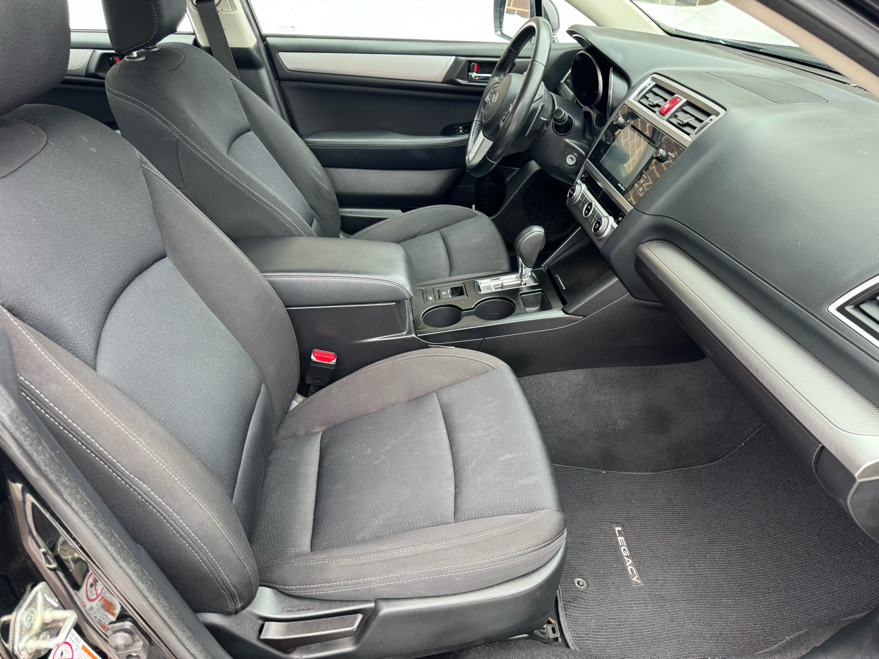 Subaru Legacy 4dr Sdn 2.5i Premium PZEV 2016