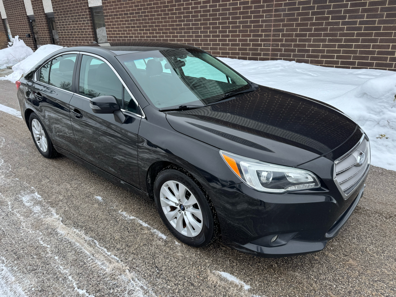 Subaru Legacy 4dr Sdn 2.5i Premium PZEV 2016