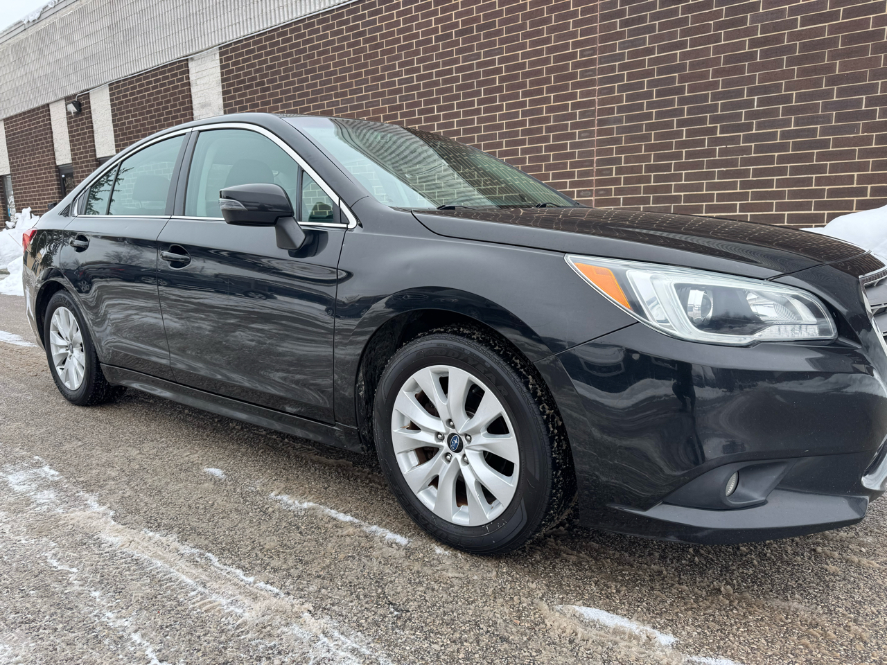 Subaru Legacy 4dr Sdn 2.5i Premium PZEV 2016