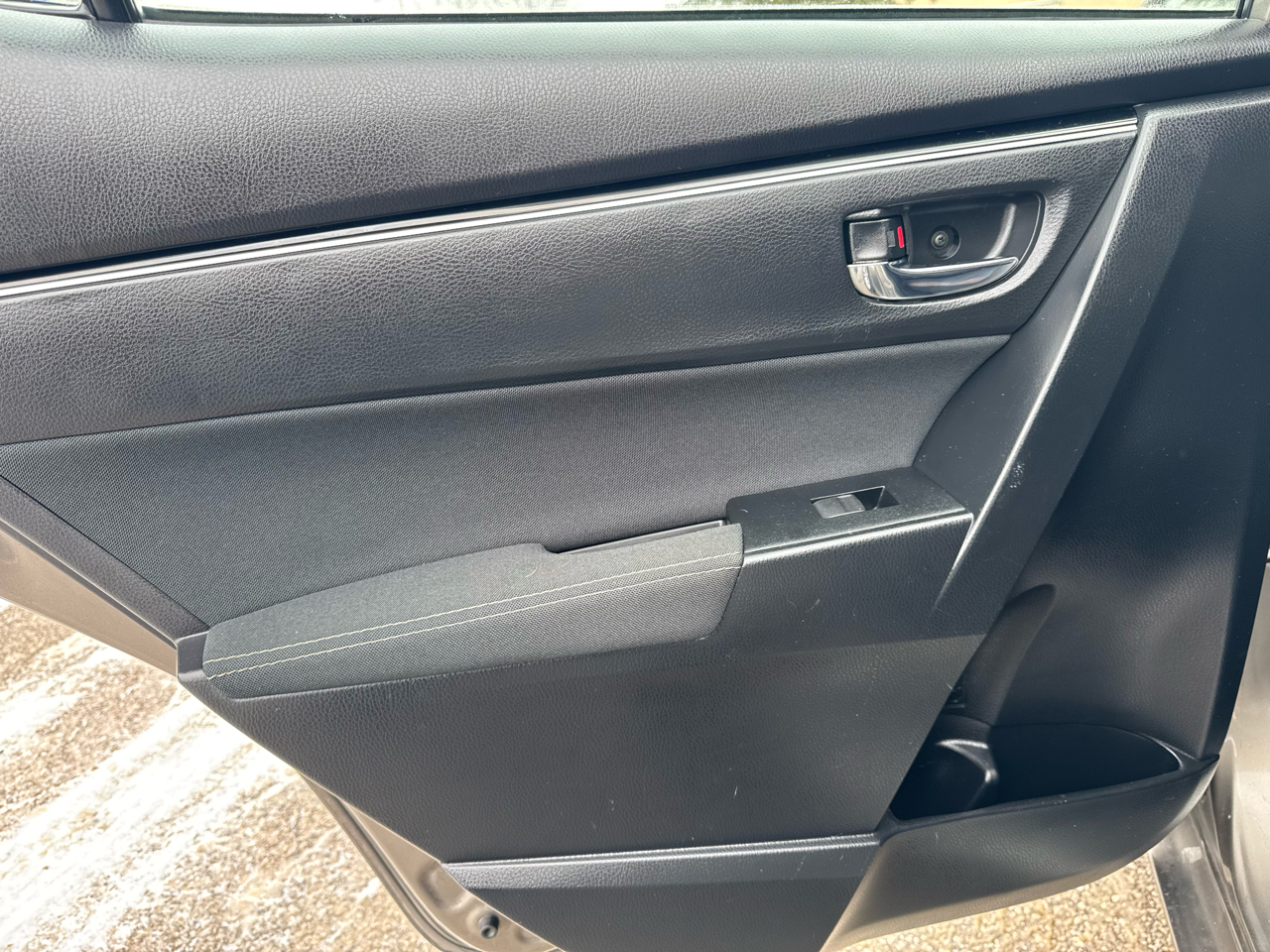 Toyota Corolla LE CVT (Natl) 2018