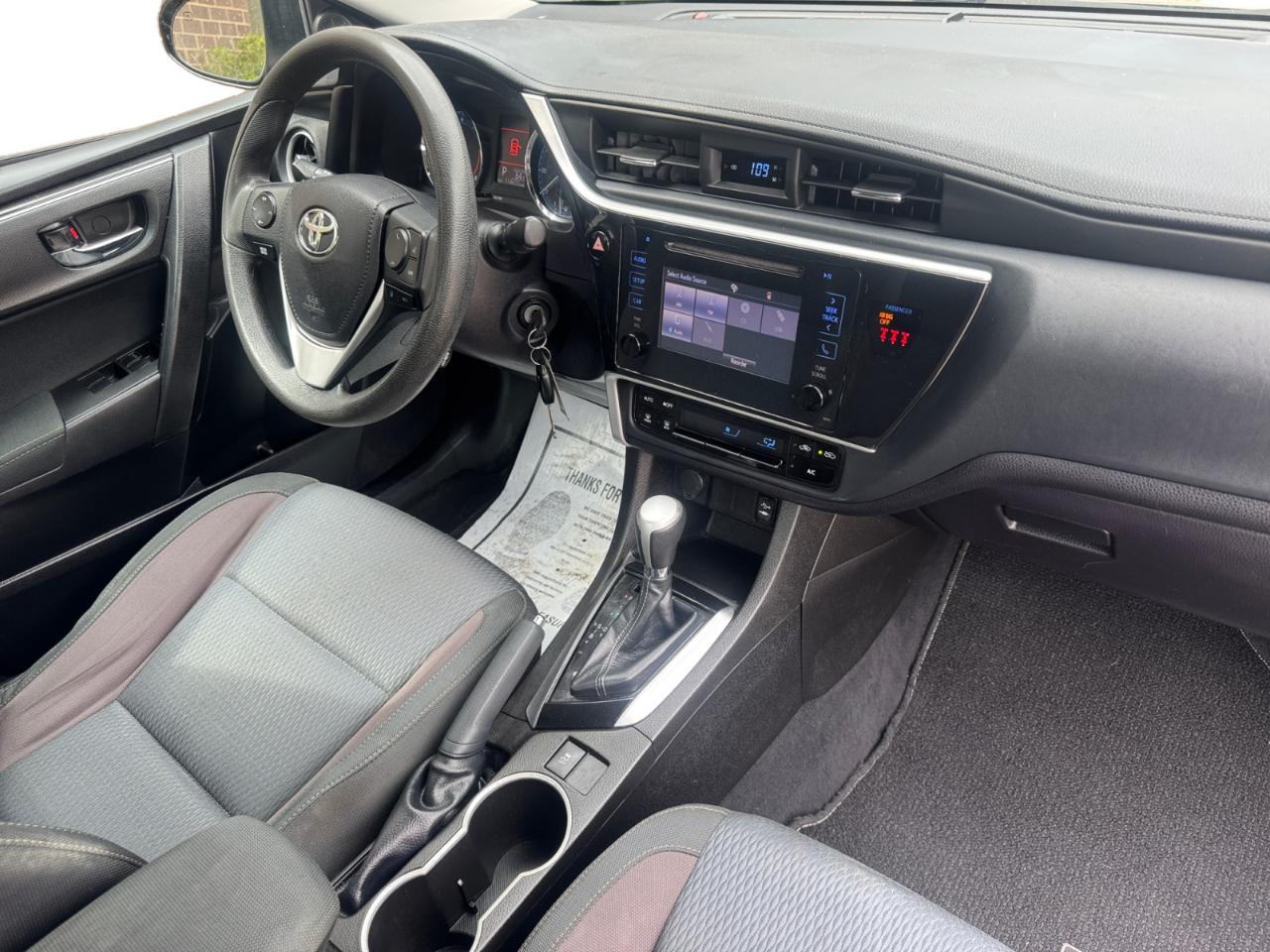 Toyota Corolla LE CVT (Natl) 2018
