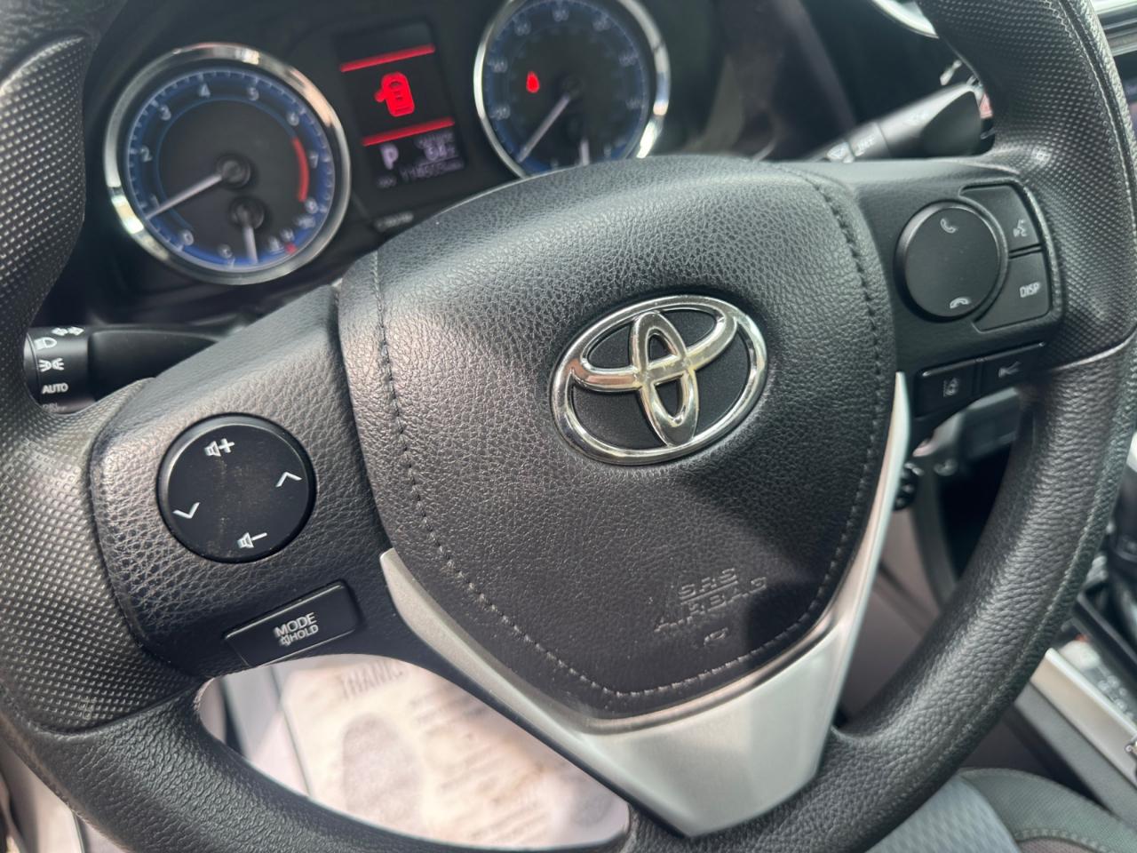 Toyota Corolla LE CVT (Natl) 2018