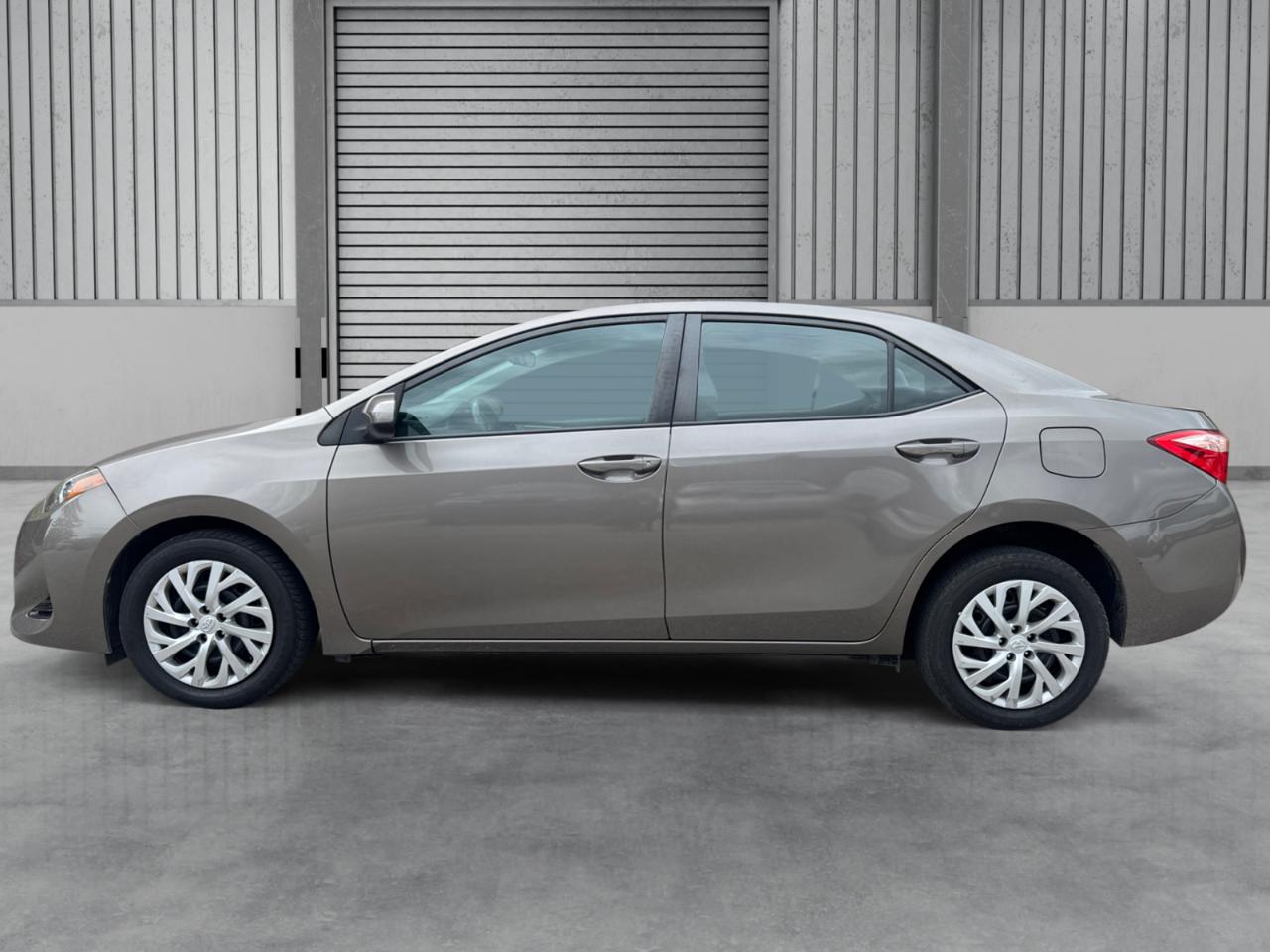 Toyota Corolla LE CVT (Natl) 2018