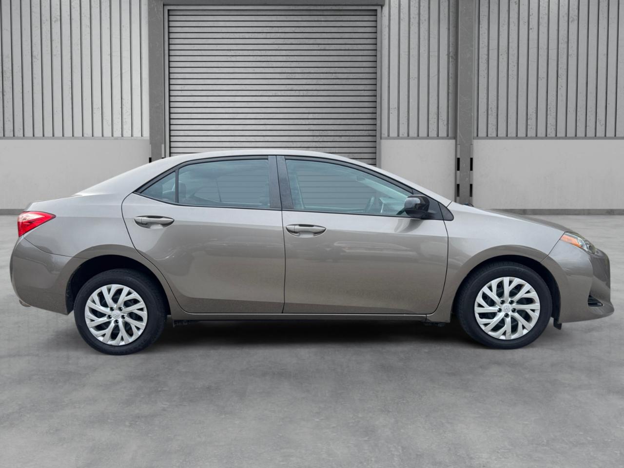 Toyota Corolla LE CVT (Natl) 2018