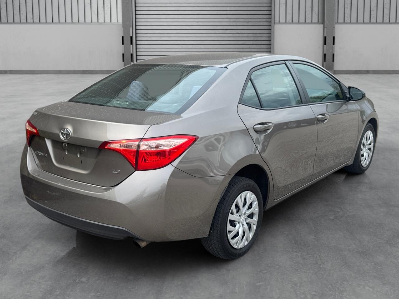 Toyota Corolla LE CVT (Natl) 2018