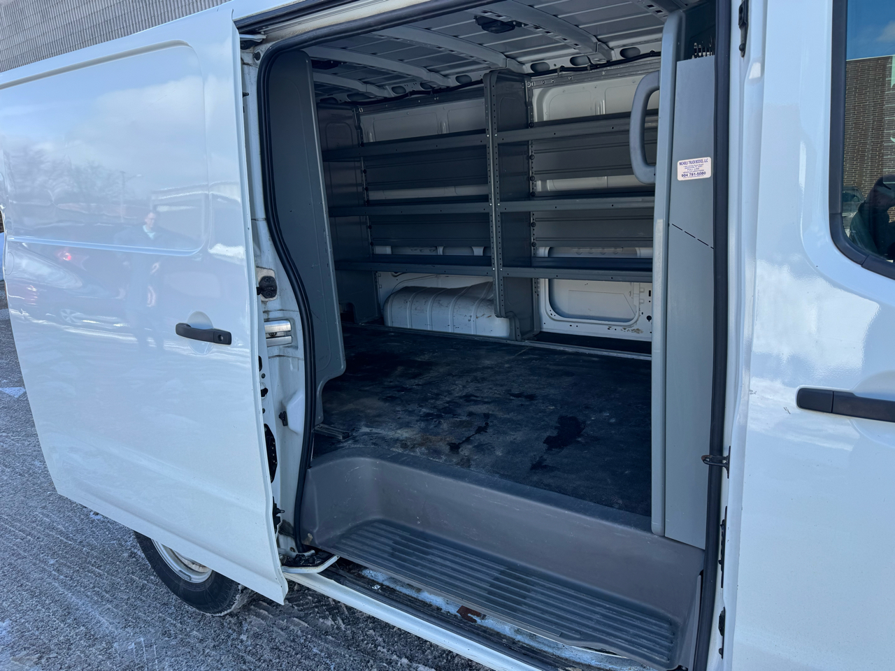 Nissan NV 2500 HD  2020