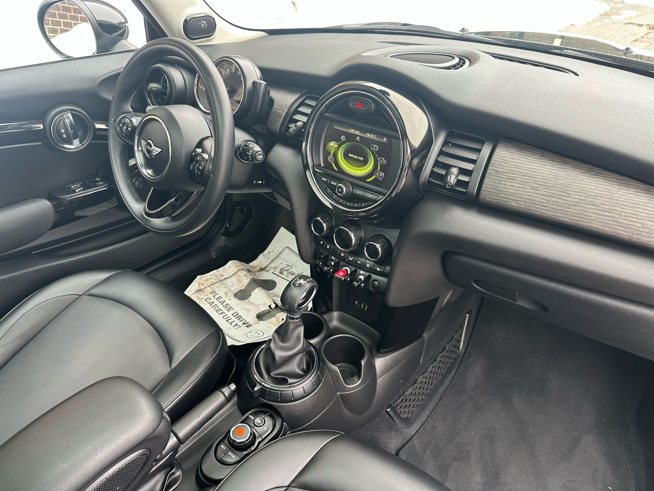 MINI Cooper Hardtop 2dr HB 2015