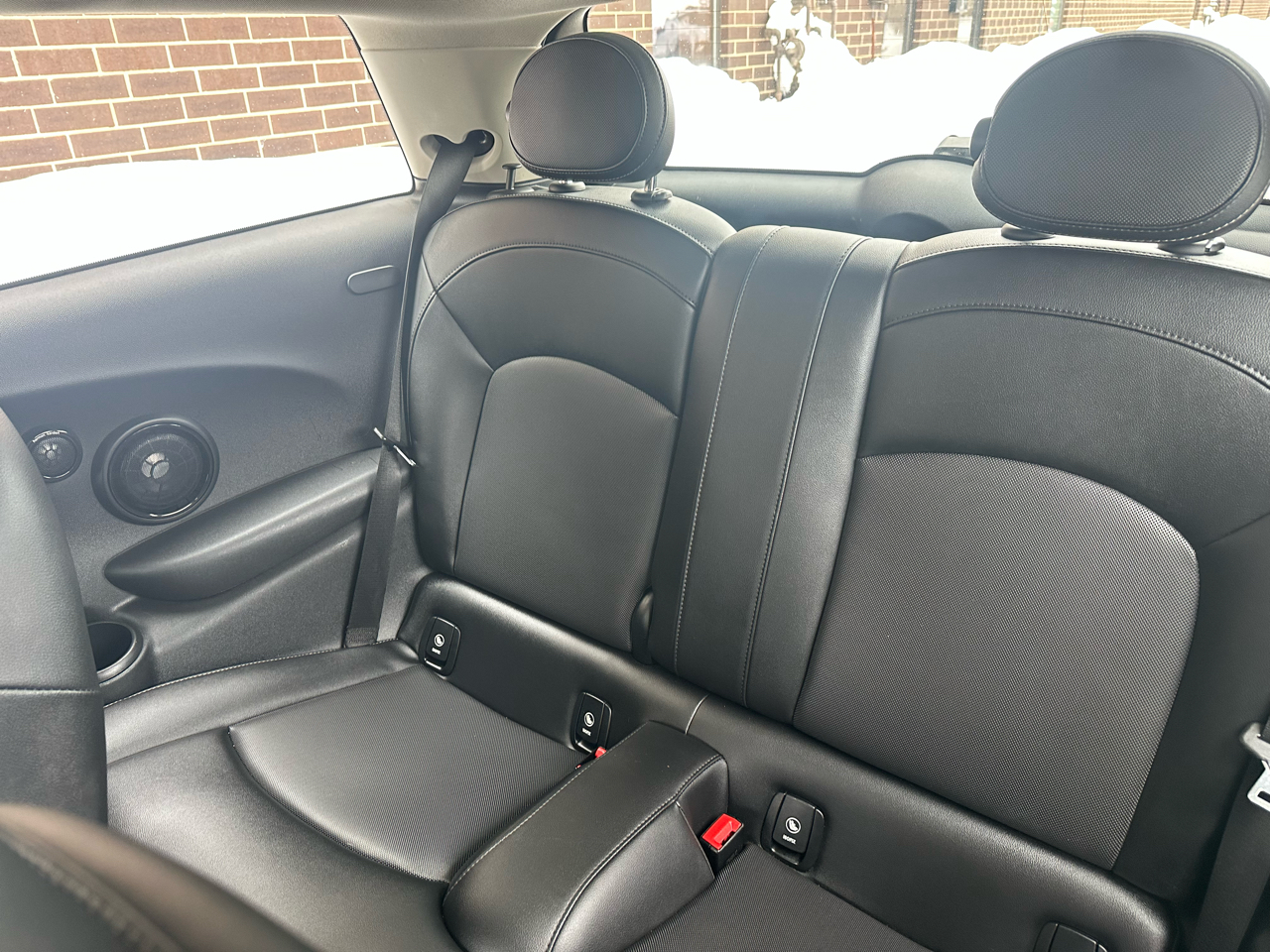 MINI Cooper Hardtop 2dr HB 2015