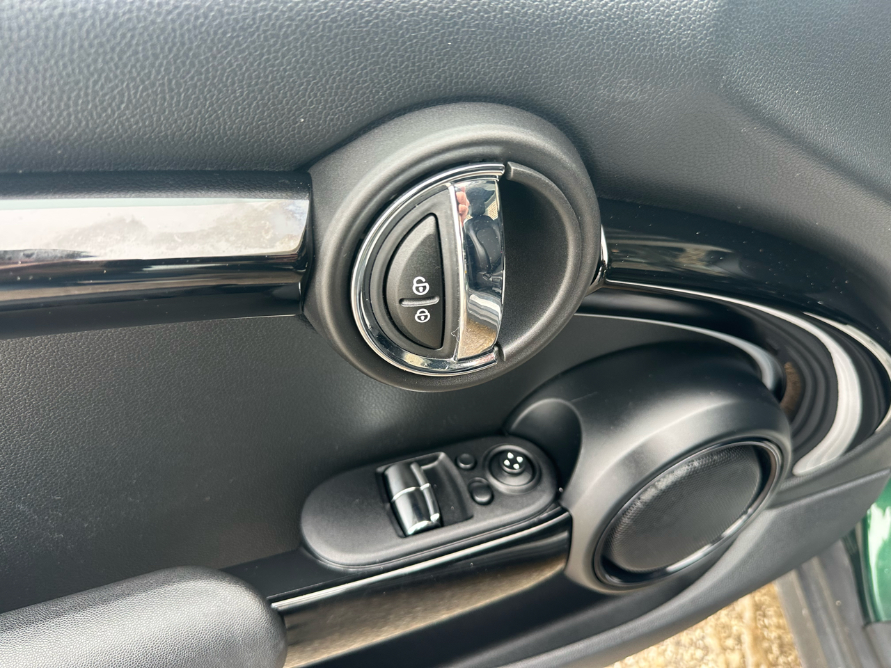 MINI Cooper Hardtop 2dr HB 2015