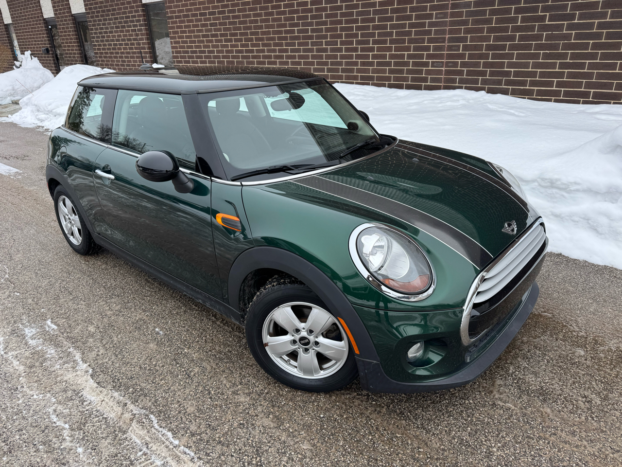 MINI Cooper Hardtop 2dr HB 2015