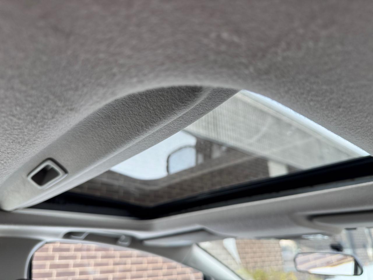 Honda Fit EX-L CVT w/Navi 2017