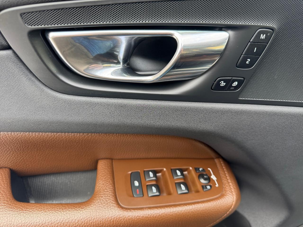 Volvo XC60 T6 AWD Momentum 2018