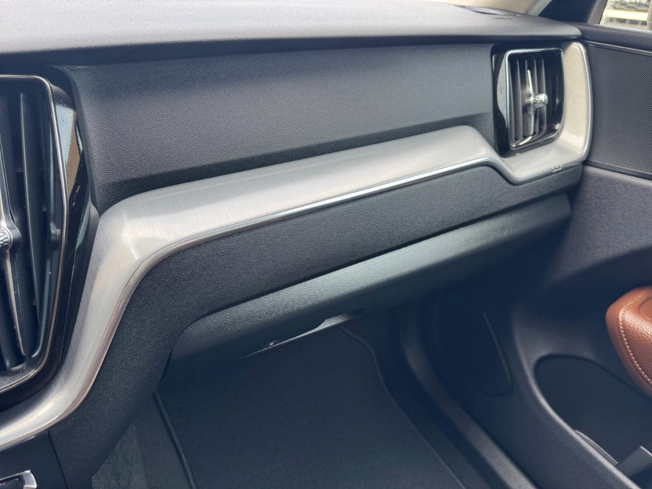 Volvo XC60 T6 AWD Momentum 2018