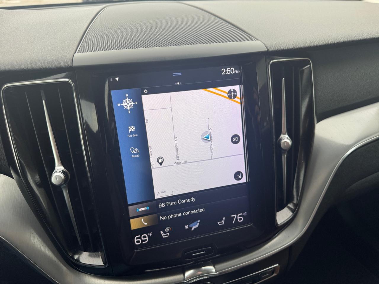 Volvo XC60 T6 AWD Momentum 2018