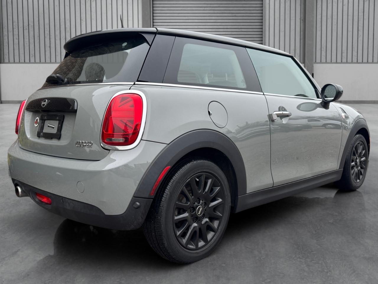 MINI Hardtop 2 Door Cooper FWD 2021