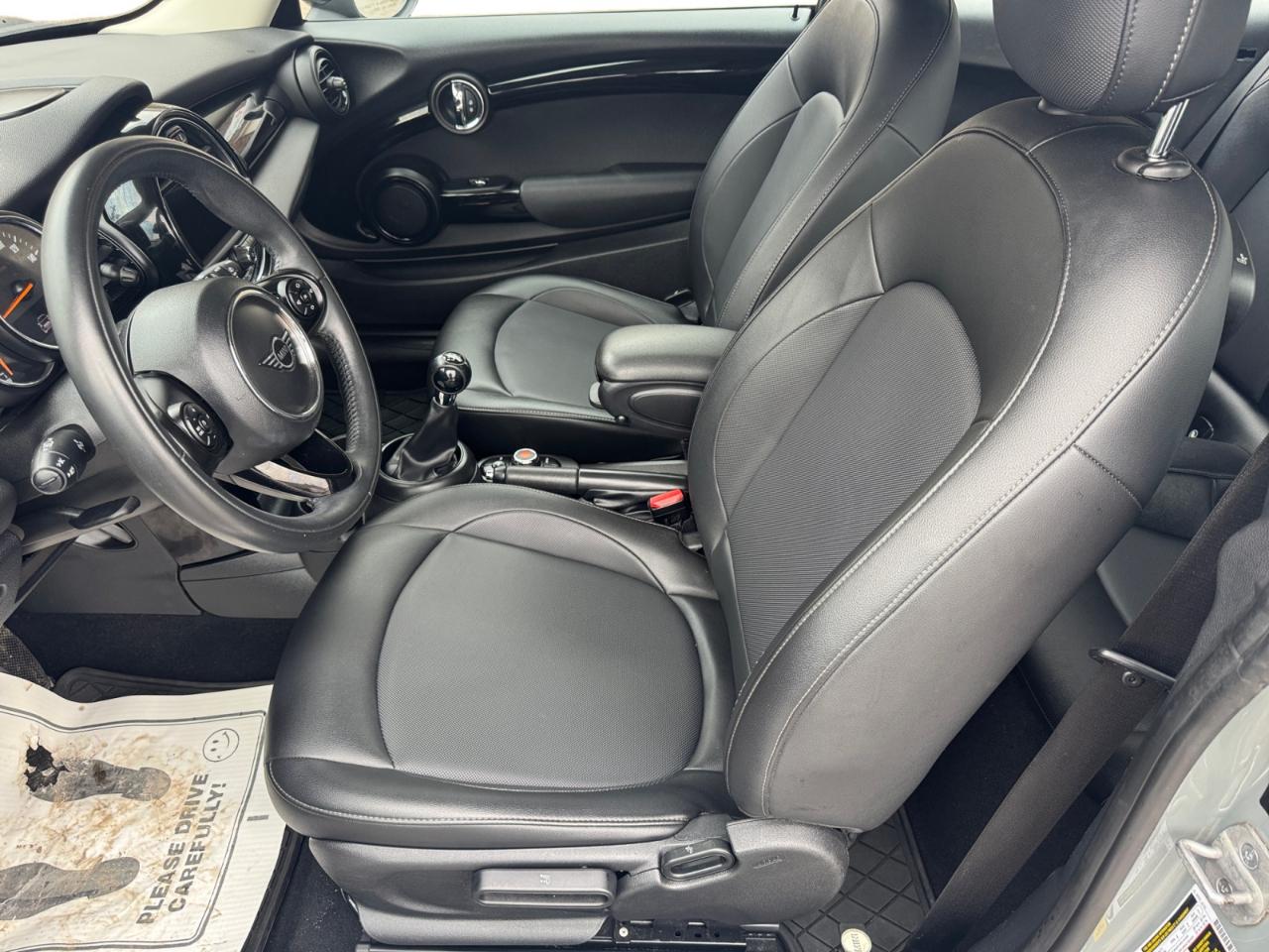 MINI Hardtop 2 Door Cooper FWD 2021